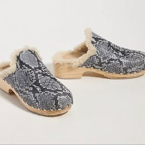 Anthropologie Shoes Anthropologie Pilcro Shearling Lined Clogs